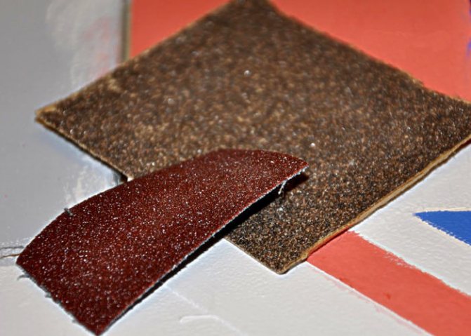 Papier abrasif à base de tissu