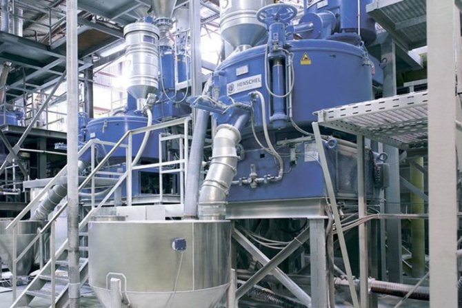 Atelier de préparation du mélange PVC pour profilés MONTBLANC