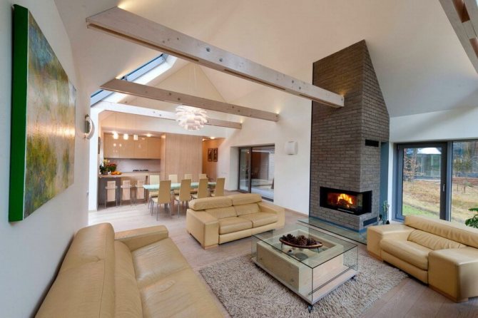So heizen Sie einen Kamin im Haus - Brennstoff für Kamin und Ofen