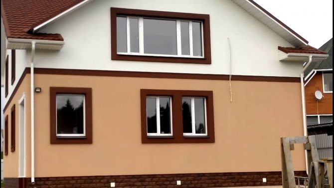 Gesso decorativo da fachada você mesmo