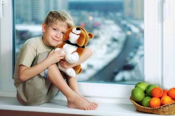 Kindersicherung für Kunststofffenster.Merkmale, Typen, Hersteller