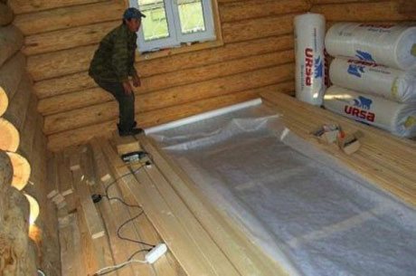sous-plancher en bois