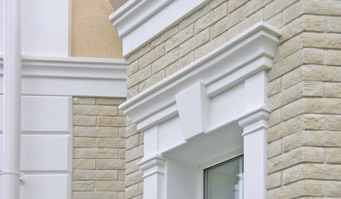 décor de façade en polystyrène