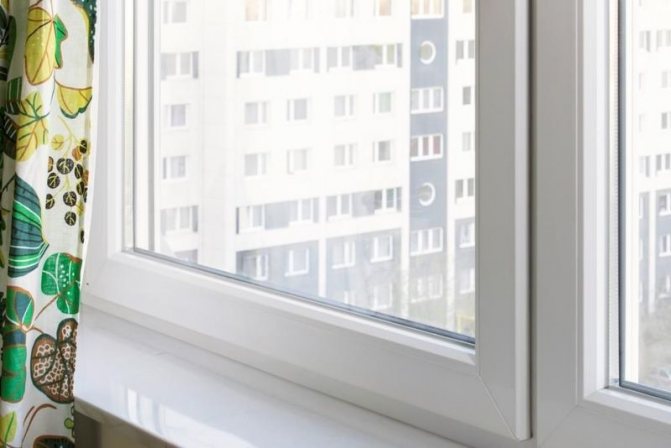 Photo: la couleur blanche du profil Rehau reste blanche pendant 60 ans