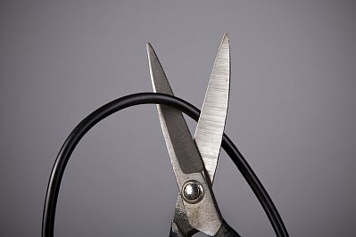 Foto - Kabel für Fußbodenheizung abschneiden