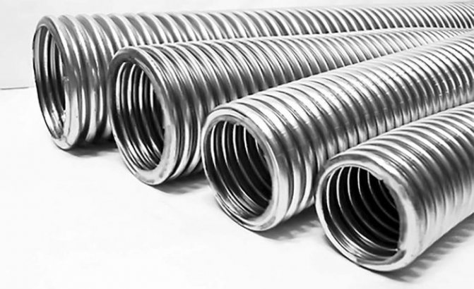tuyaux ondulés en acier inoxydable