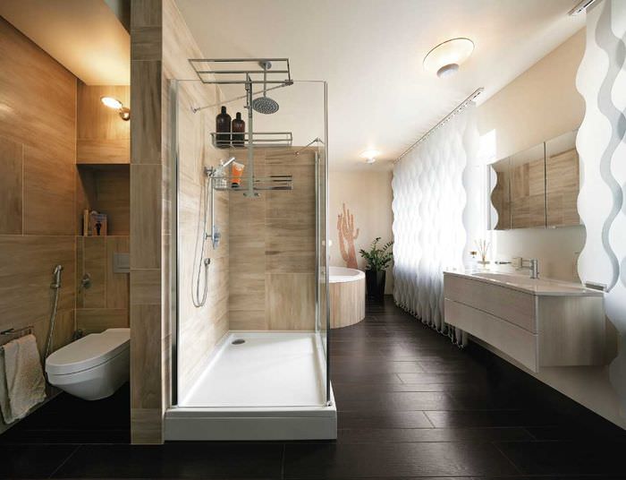 idée d'un design inhabituel d'une salle de bain avec une fenêtre