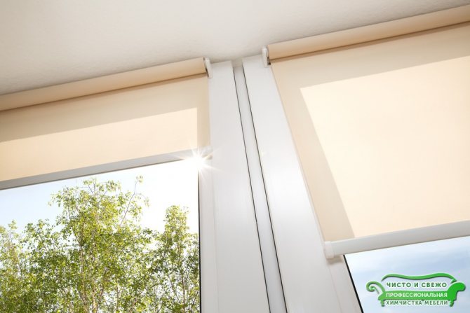 Comment nettoyer les stores enrouleurs