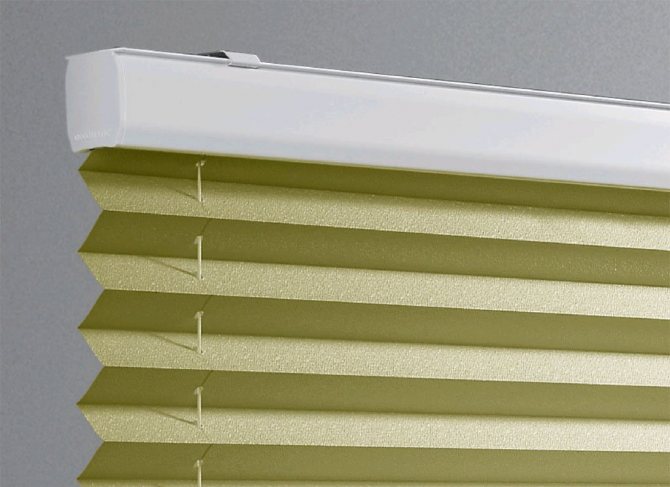 Comment choisir les bons stores pour un balcon (instructions d'installation)