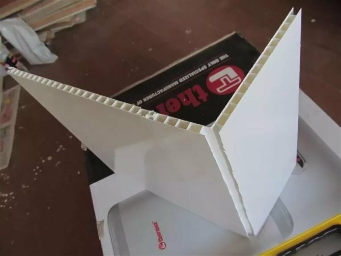 plastik bir panel nasıl düzgün bir şekilde kesilir
