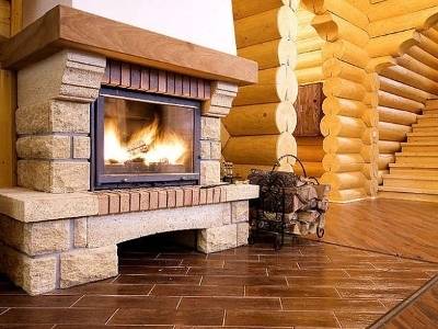 Comment installer un poêle-cheminée dans une maison en bois