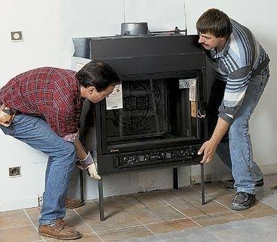 Comment installer un poêle-cheminée dans une maison en bois