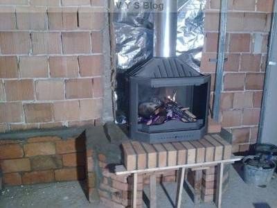 Comment installer un poêle-cheminée dans une maison en bois