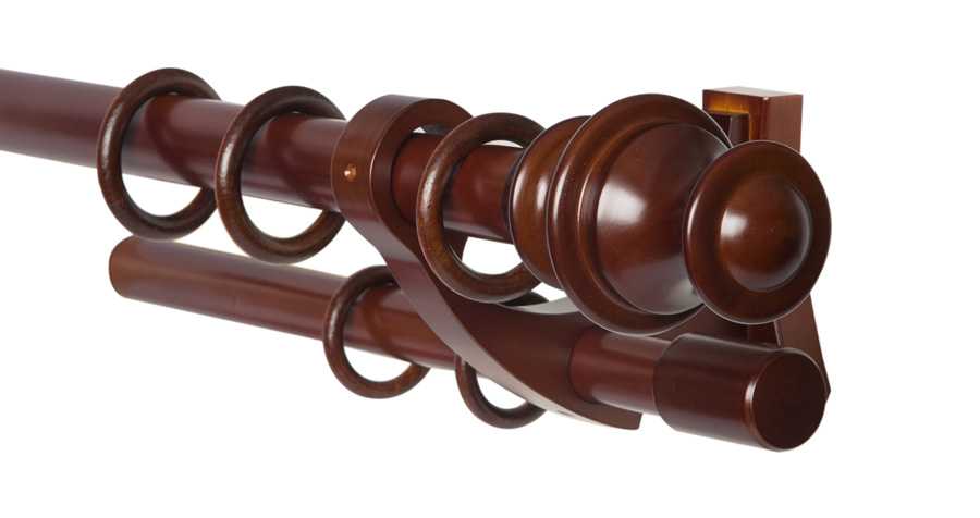 tringle à rideaux en cerisier