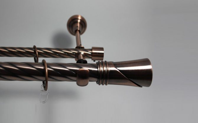 design de dupla linha de cornija de metal