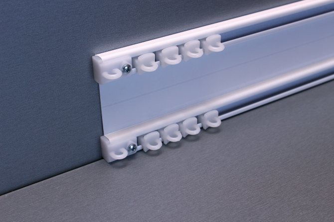 Fotoideen für zweireihige Deckengesimse