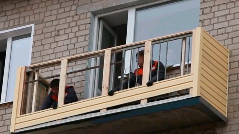 photo de revêtement de balcon à faire soi-même