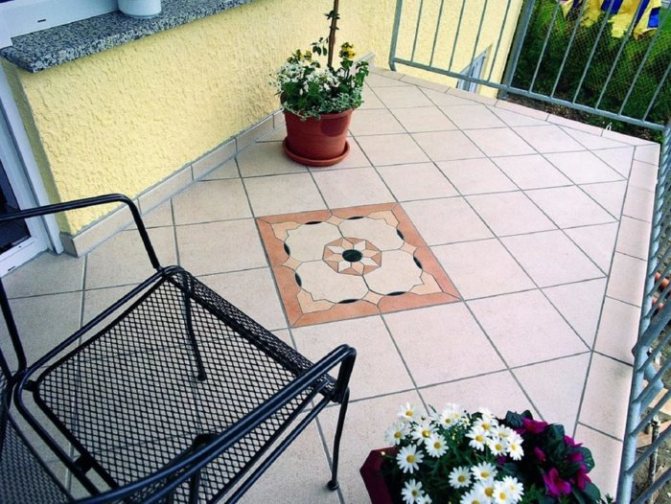 Balkonfliesen Bilder