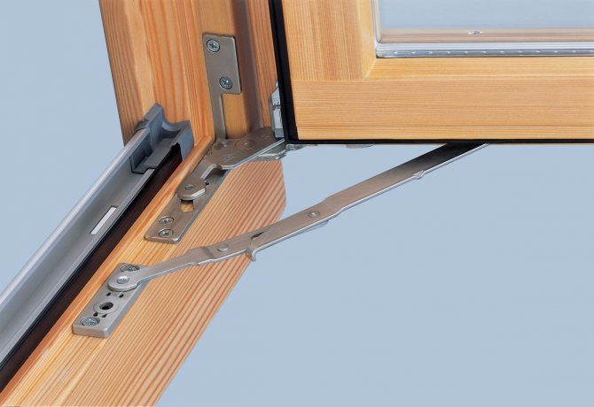 Ahşap pencereler için istek üzerine resimler