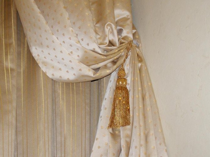 escova para cortinas de design