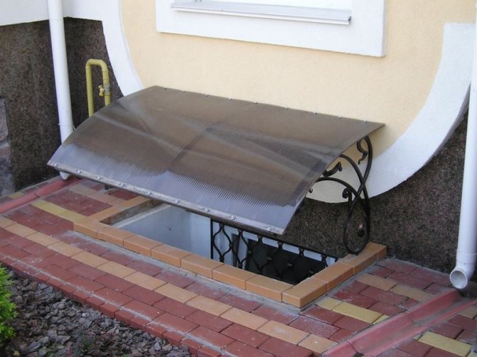 Geschmiedete Grube.