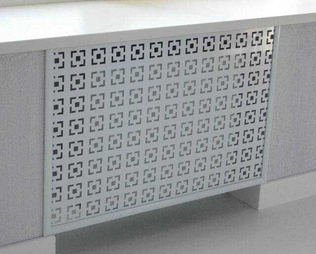 Radyatörleri ısıtmak için metal ızgaralar
