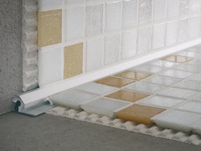 Carreaux de mosaïque pour pentes de fenêtres