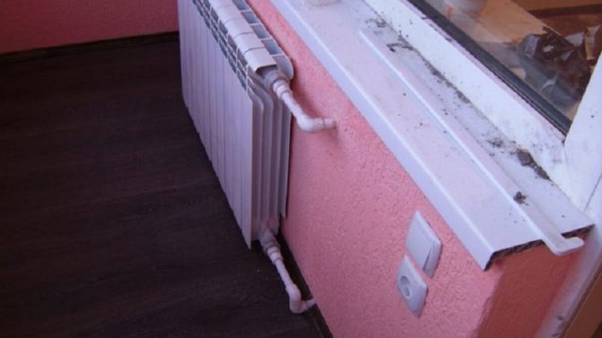 É possível instalar baterias na varanda: coordenação, o que deve ser levado em consideração, procedimento