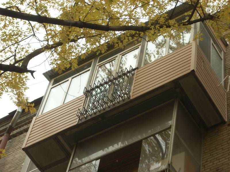 Um wie viel darf ein Balkon ohne Erlaubnis vergrößert werden