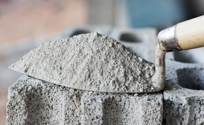 Le matériau le plus durable pour le mortier est le ciment.