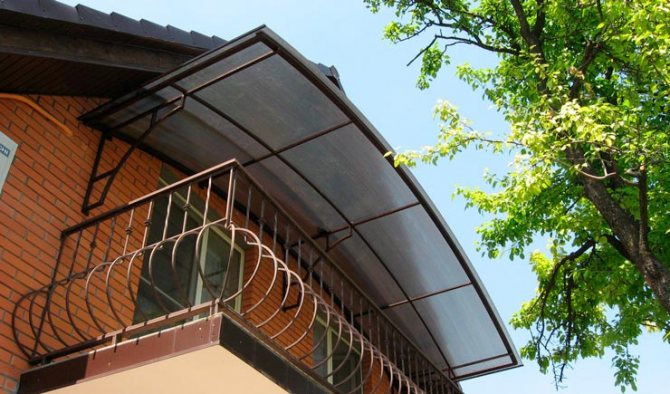 canopée_de_polycarbonate_balcon