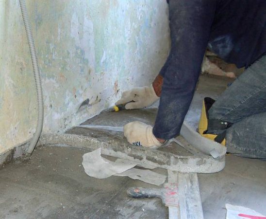 Cutting the damper tape