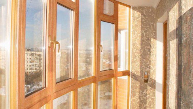 Vitrage de balcon à faire soi-même - instructions étape par étape