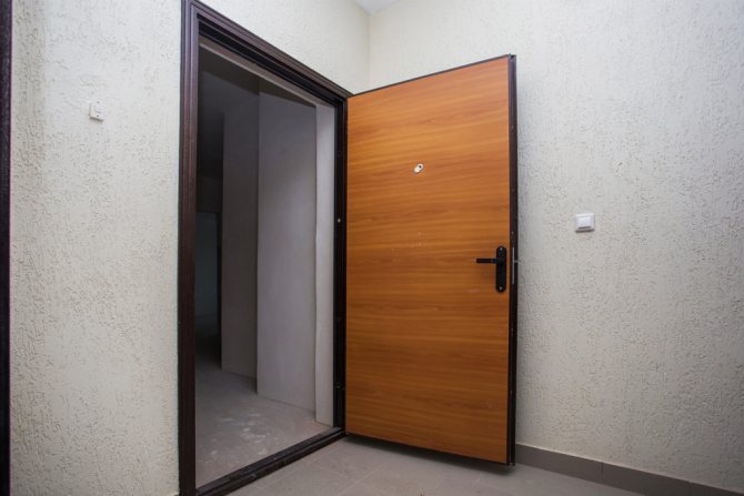 porta abrindo