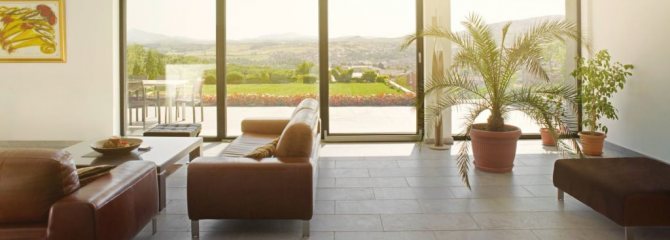 Панорамни прозорци Rehau