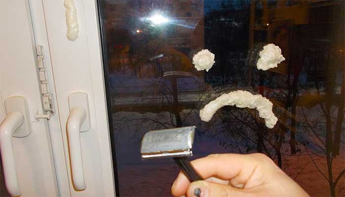 Mousse sur verre
