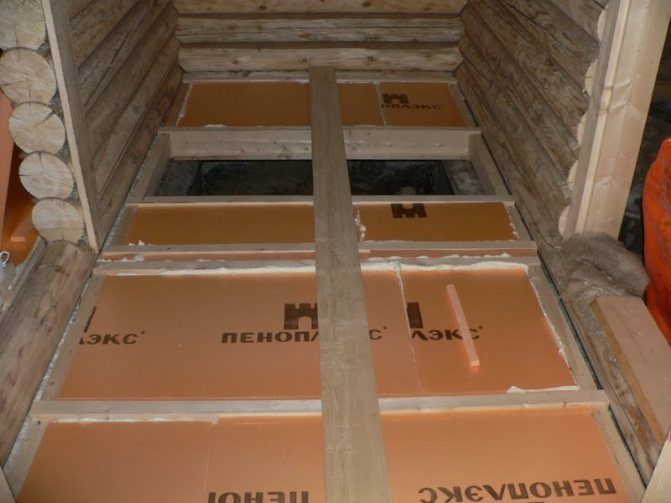 Base Penovplex dans une maison en bois