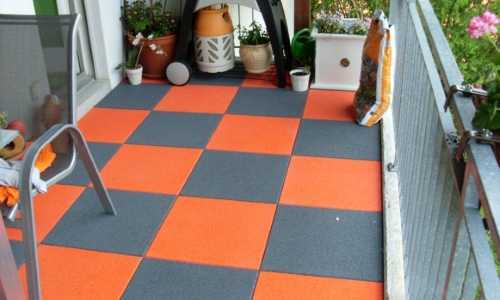 Tuiles sur le balcon