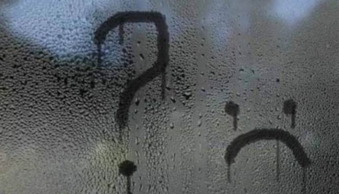 Pourquoi la condensation se forme sur les fenêtres : raisons de pleurer, les calmer