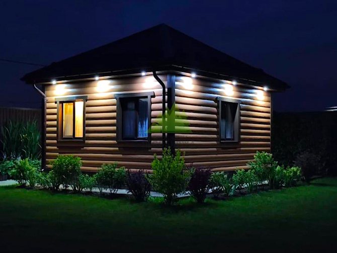 Peindre une maison gainée d'un blockhaus dans le KP Sokolinaya Gora src = data: image / svg xml,