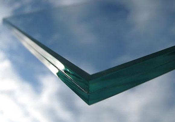 Bruch von doppelt verglasten Fenstern - Glasfehler