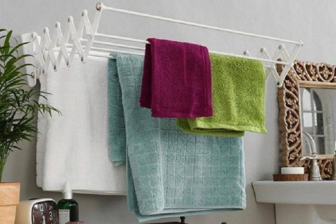 Máquina de secar roupa de teto na varanda: vantagens em relação aos demais modelos