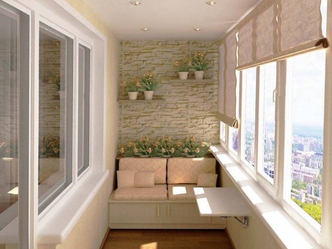 Plafond à faire soi-même sur le balcon: de quoi faire des photos et des vidéos
