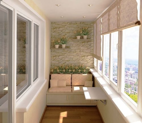 Un exemple de finition décorative d'un balcon.