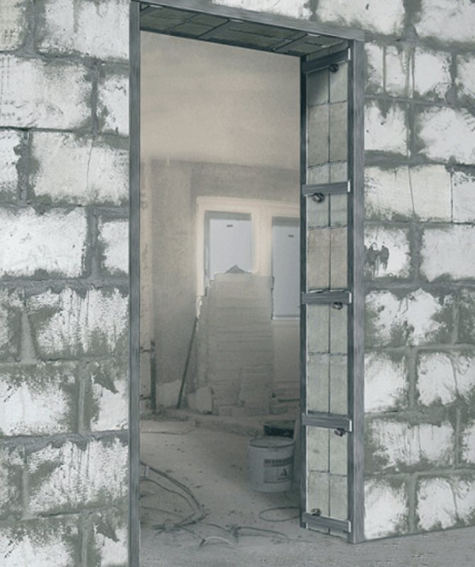 Ouverture dans le mur