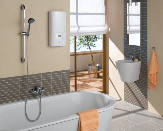 Chauffage instantané (conduit) dans la salle de bain