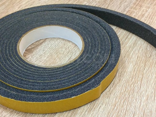 PSUL-Klebeband zur Installation von Kunststofffenstern nach GOST