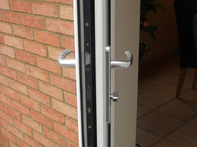 réglage des portes en aluminium par vous-même instruction