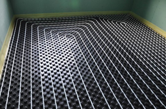 Réglage de la température du plancher chauffant à eau