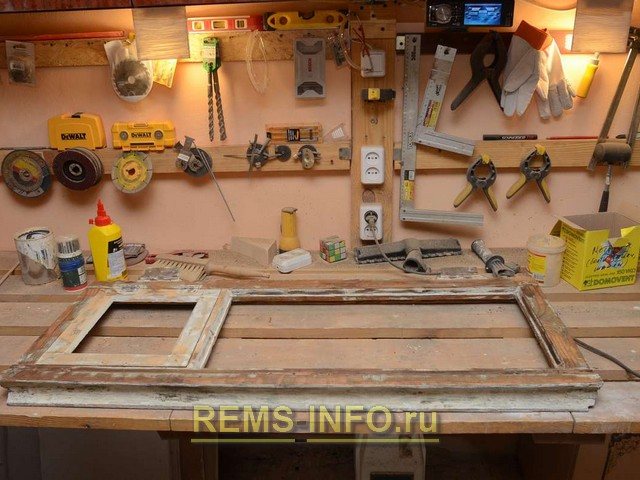 Реставрация на дървен прозорец - 21